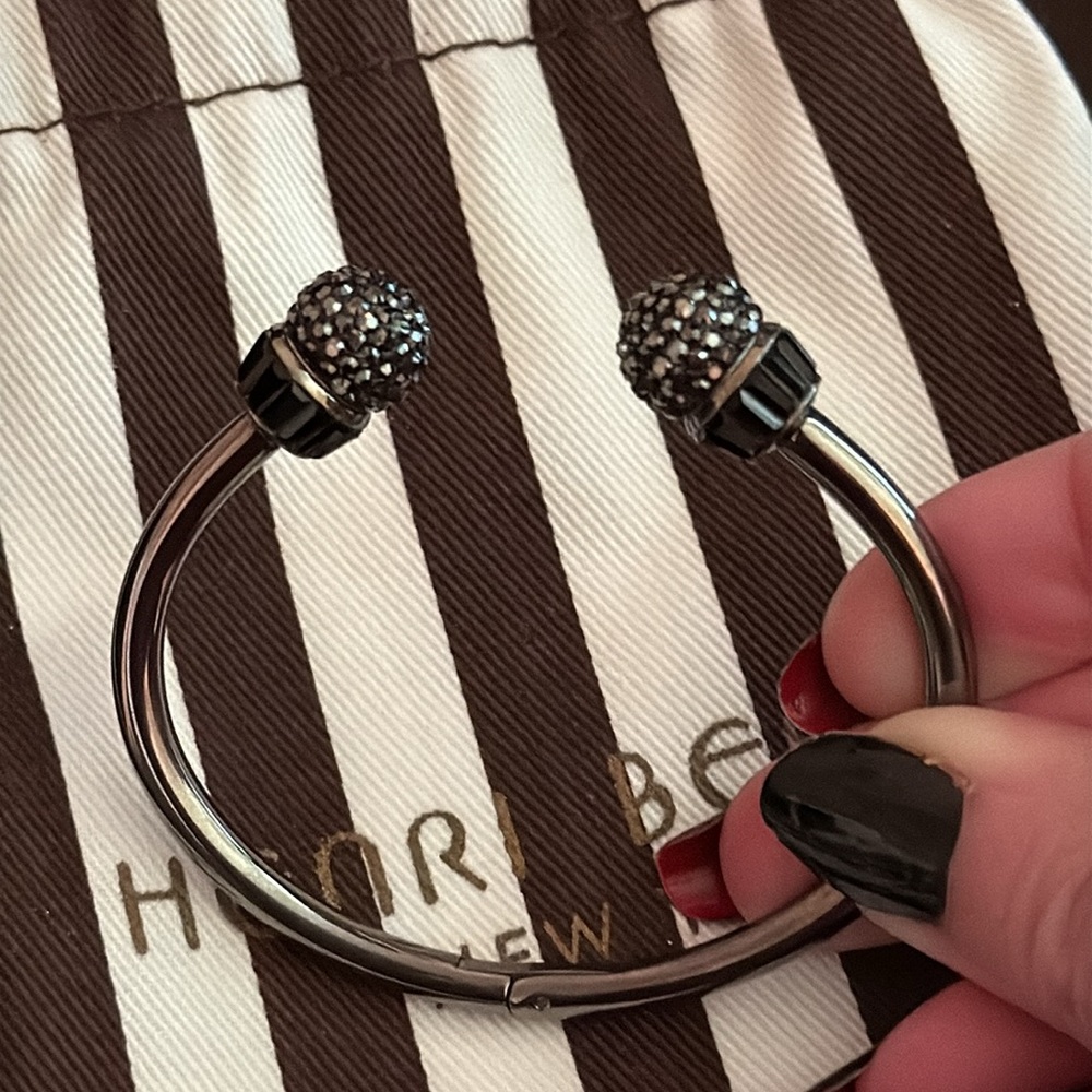 Henri Bendel black metal bracelet